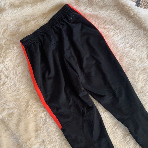 NIKE Dri-Fit Joggers - Picture 6 of 6